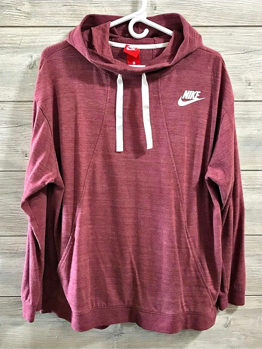 Women's Nike Pullover Hoodie